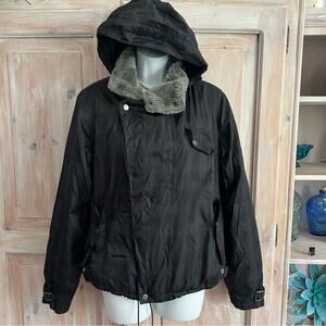 Burton Snowboarding Ski Jacket Women’s Medium
